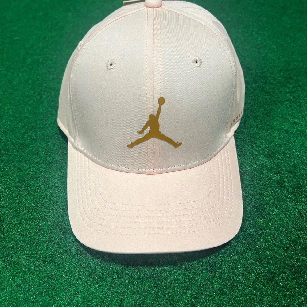 Jordan Cap in Pink and Gold